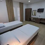 Aleks Ξενοδοχείο 3*