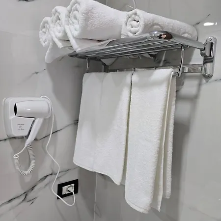 Ξενοδοχείο Aleks 3*