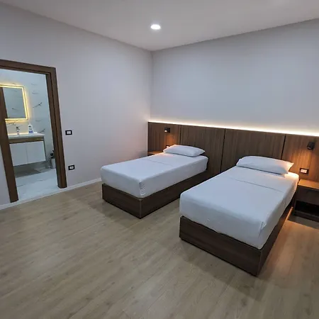 Aleks Hotel