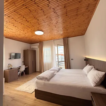 Aleks Hotel 3*