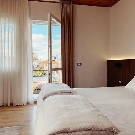 Aleks Hotel