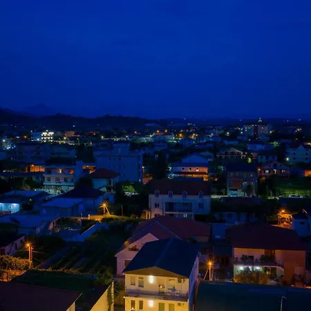 Aleks Hotel
