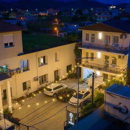 Aleks Hotel