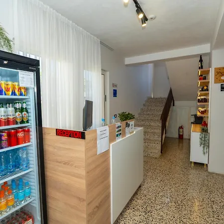Aleks Hotel