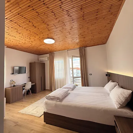 Hotel Aleks 3*